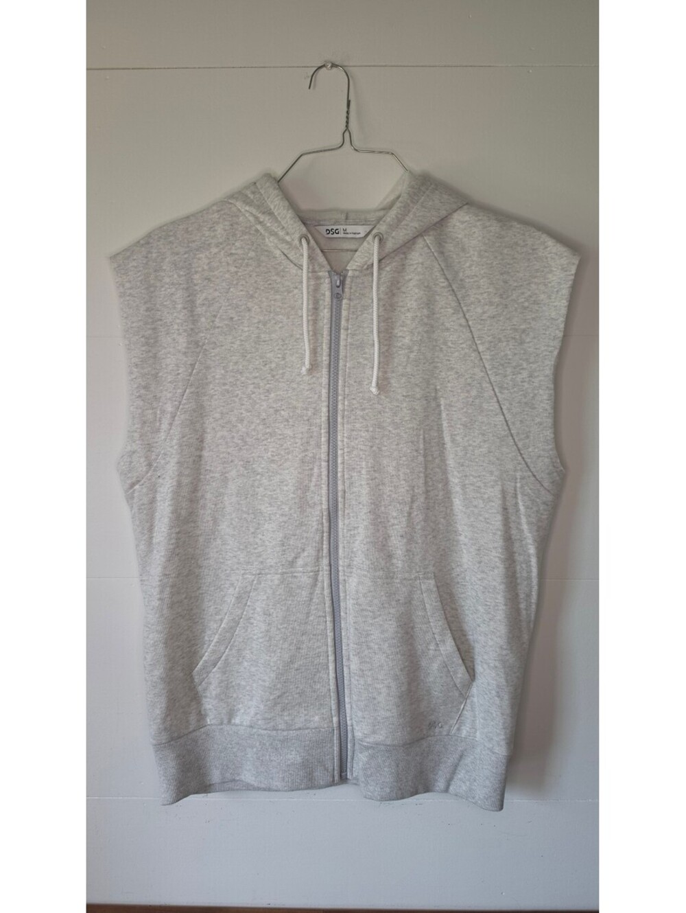 DSG Women's Sz M Sleeveless Full Zip Hoodie Sweatshirt Heather Gry NWT, 273